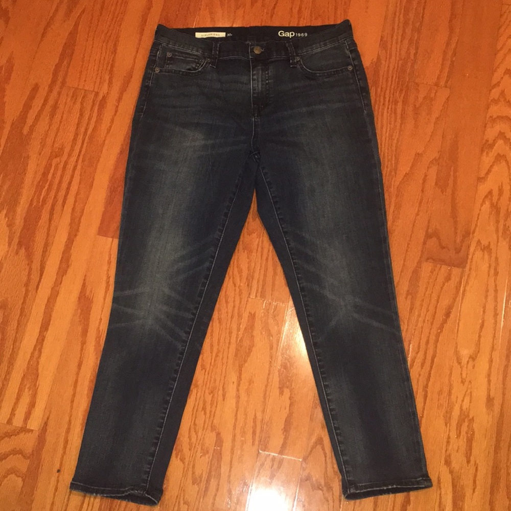 Gap Jeans.